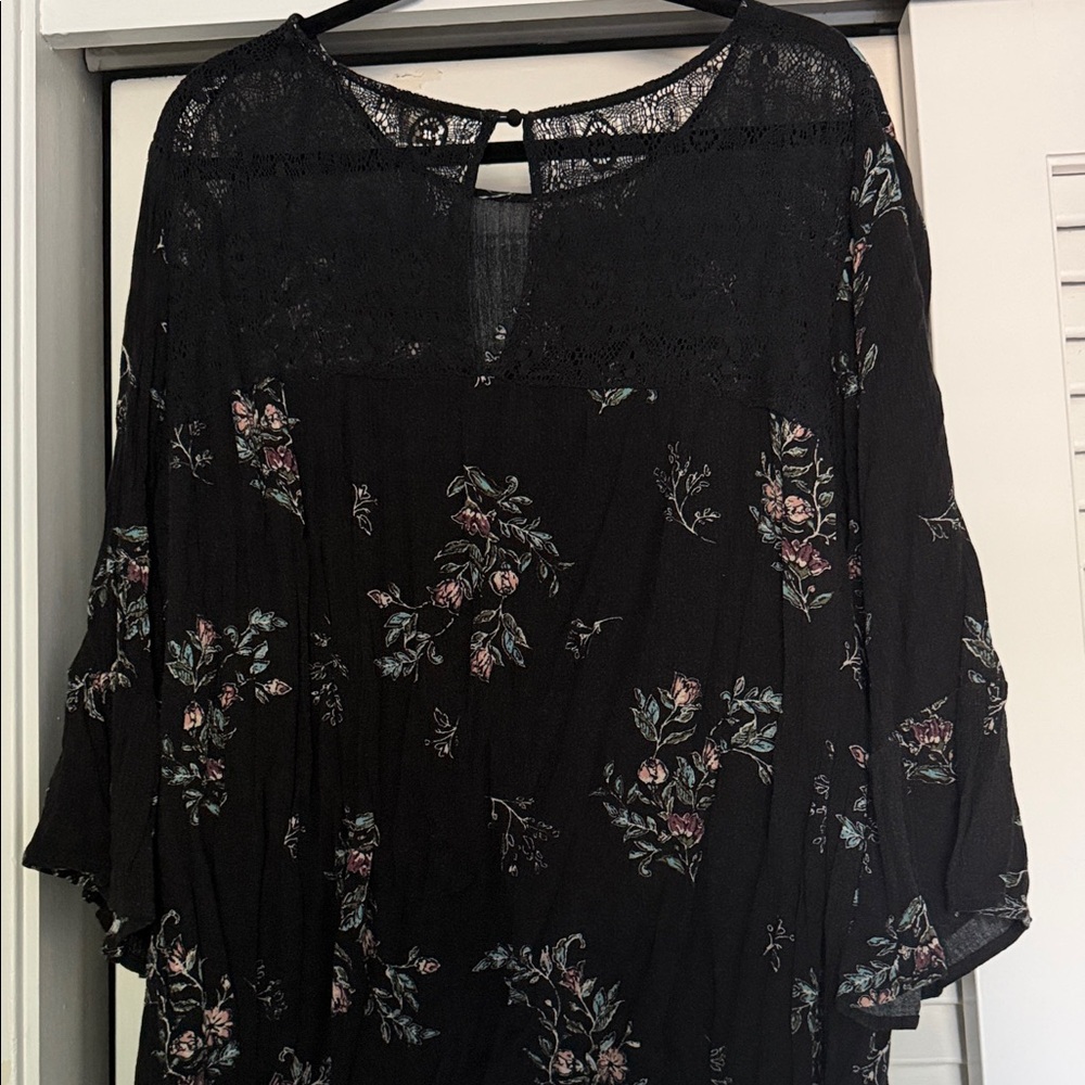 Love on a Hanger Black Floral Blouse